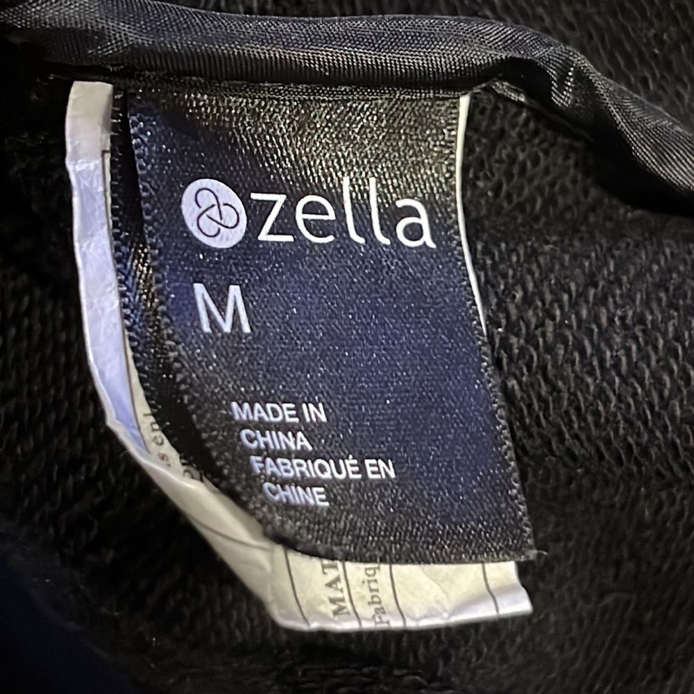 Zella Lilac Black Zip Up Quilted Puffer Hoodie Jacket - Picture 8 of 9